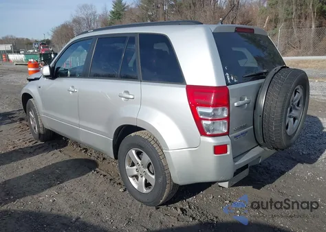 2006 Suzuki Grand Vitara Premium from USA, damaged, VIN JS3TD943264103319